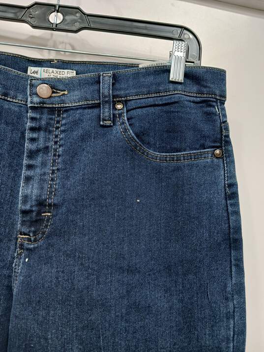 Lee Women's Relaxed Fit Denim Jeans Size 12 Medium image number 2