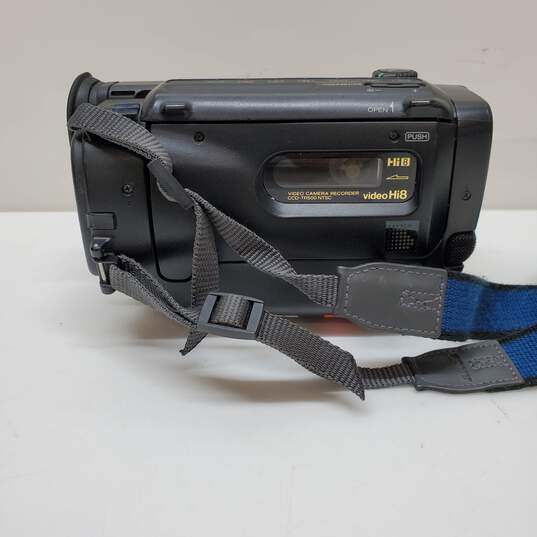 Sony Handycam CCD-TR500 Black 10x Variable Optical Zoom Camcorder with Bag & Extras image number 5