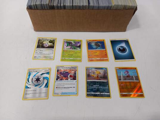 Bundle/Lot of Pokémon Trading/Playing Cards image number 3