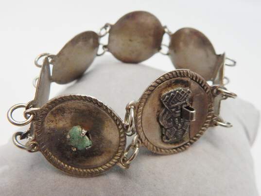 Vintage 900 Silver Emerald & Aztec Figural Concave Discs Linked Bracelet image number 1