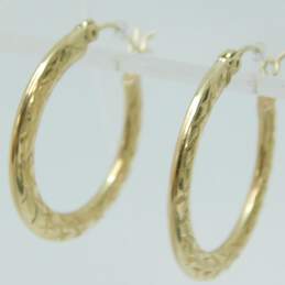 14k Yellow Gold Etched Hoop Earrings 1.5g alternative image