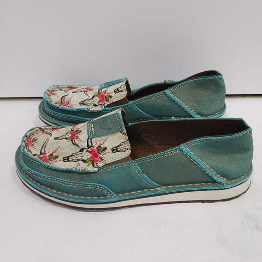 Ariat Blue Flats Womens Size 8.5 image number 1