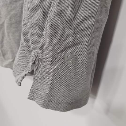 Lululemon Men's Grey Pocket T-Shirt Size S image number 2