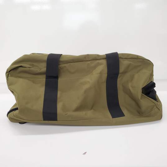 Herschel Supply Co. Green Duffle Bag image number 4