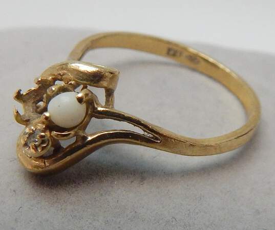 Vintage 10K Yellow Gold Seed Pearl & Diamond Accent Ring 1.5g image number 2