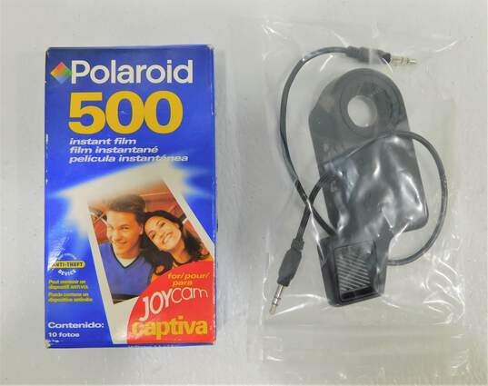 Polaroid Captive SLR Auto Focus Instant Film Camera w/ Expired Film Accessories image number 3