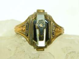 Vintage 10K Yellow Gold Mother of Pearl & Onyx Class Ring 4.0g