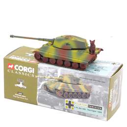 Corgi Classics German Army King Tiger Heavy Tank 66601 alternative image