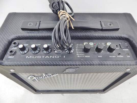 Fender Brand Mustang I Model Black Electric Guitar Amplifier w/ Power Cable image number 2