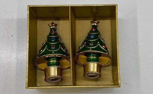 Neiman Marcus Enamel Set of 2 Holiday Salt and Pepper Christmas Tree Shakers image number 5