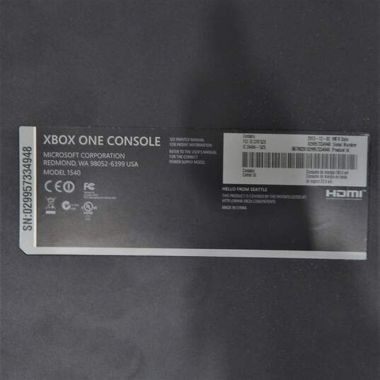 Xbox One Console w/Controller image number 8