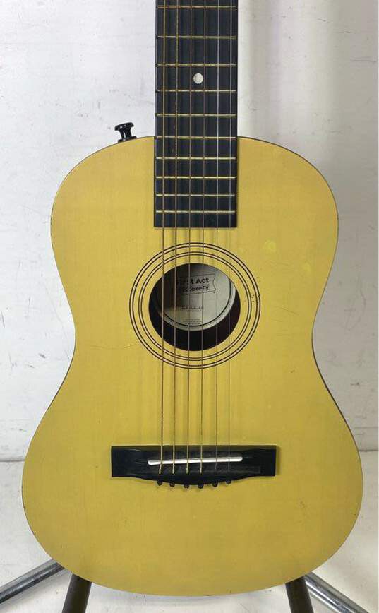First Act Acoustic Guitar - Discovery image number 3