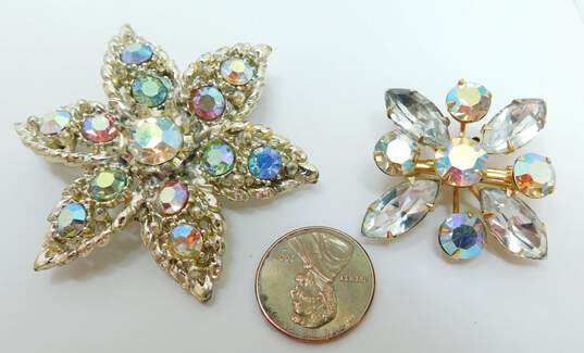 Vintage Aurora Borealis Rhinestone Gold Tone Necklace Floral Brooches & Clip On Earrings 89.6g image number 8
