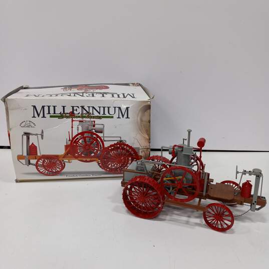 Millennium Farm Classics Froelich Gasoline Tractor IOB image number 1