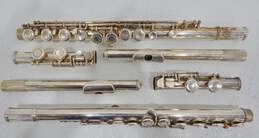 Armstrong Brand 104 Model Flutes w/ Hard Cases (Set of 2) alternative image