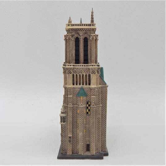 Dept 56 Notre Dame Cathedral Paris Churches of The World IOB image number 5