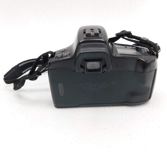 Minolta Dynax 300si 35mm SLP Camera w/ Tamron 28-105mm Lens & Bag image number 5