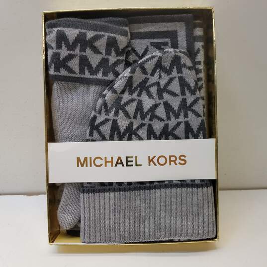 Karl Lagerfeld and Michael Kors Beanie (NWT) image number 2