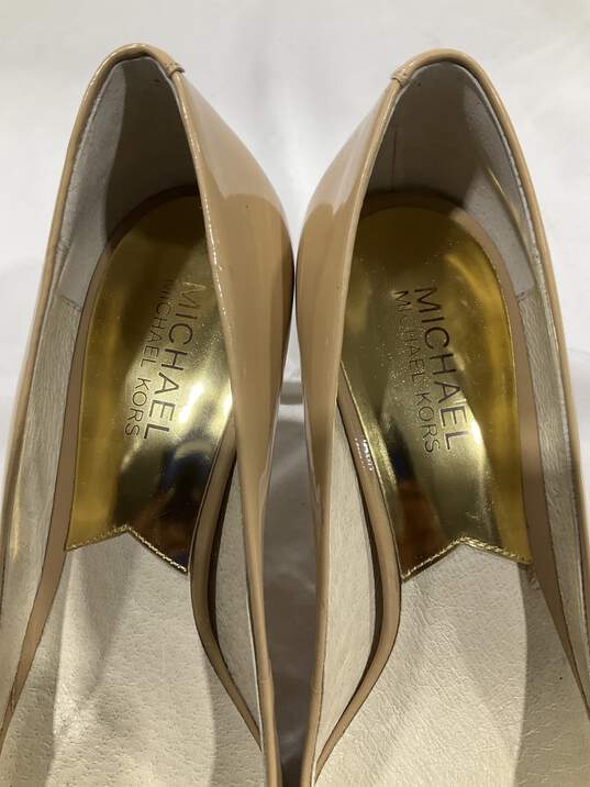 Women's Shoes- Michael Kors image number 5