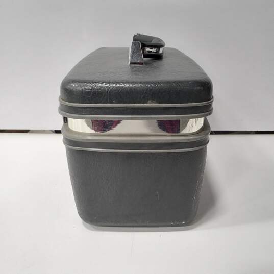 Vintage Samsonite Gray Hard Plastic Luggage image number 4