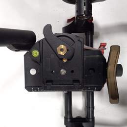 DJI Ronin-M Professional Handheld 3-Axis Camera Gimbal Stabilizer alternative image