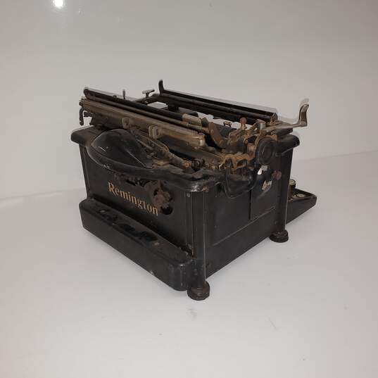 Untested Vintage Remington Mechanical Typewriter P/R image number 2