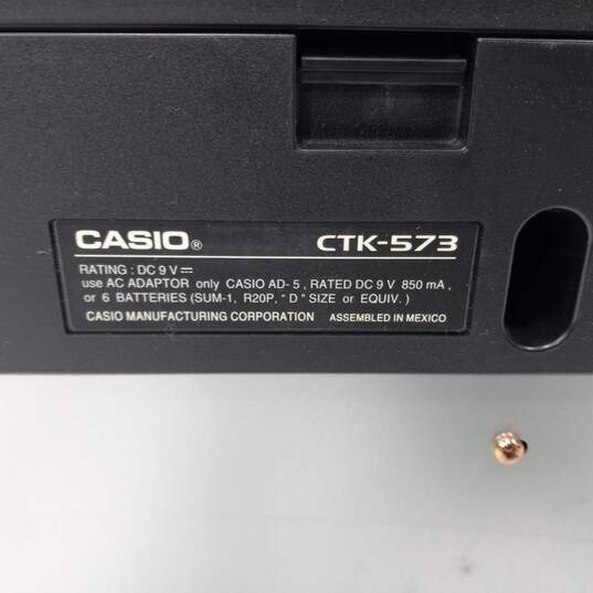 Casio CTK-573 Electronic Keyboard image number 5