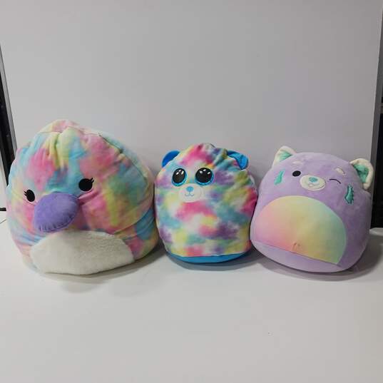 Bundle of 3 Assorted Rainbow Squishmallows image number 1