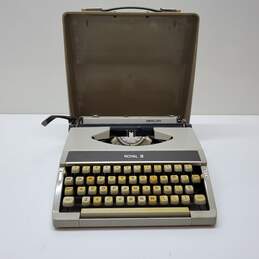 Royal Mercury Portable Typewriter with Hard Plastic Lid For Parts/Repair alternative image