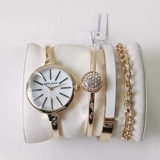 Buy the Anne Klein Women's Wristwatch & Bracelet Set New in Box