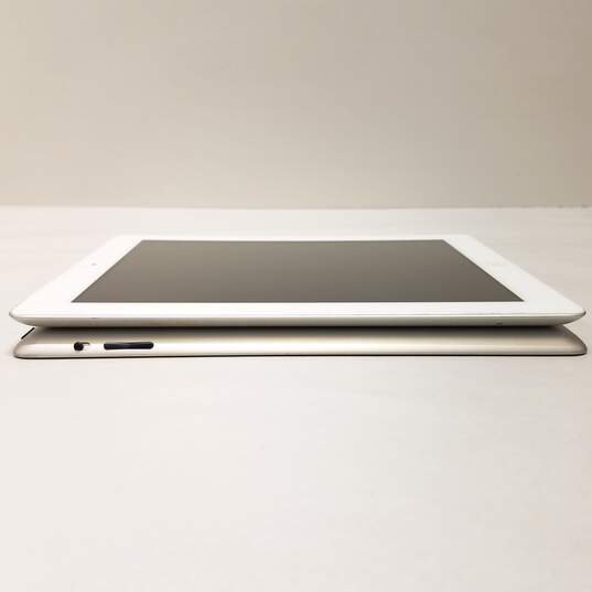 Apple iPad 2 (A1395) - Lot of 2 - LOCKED image number 5
