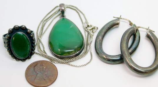 Artisan 925 Green Chalcedony Cabochon Teardrop Pendant Necklace Chunky Oblong Hoop Earrings & Southwestern Turquoise Dotted Stamped Ring 24.7g image number 6