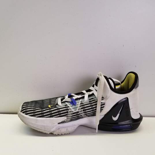 Nike Lebron Witness VI Men Athletics Sneakers Persian Violet/White US 12 image number 2
