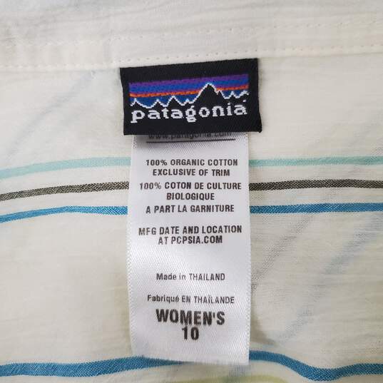 Patagonia WM's Cream Blue Stripe Organic Cotton Button Shirt Size 10 image number 3