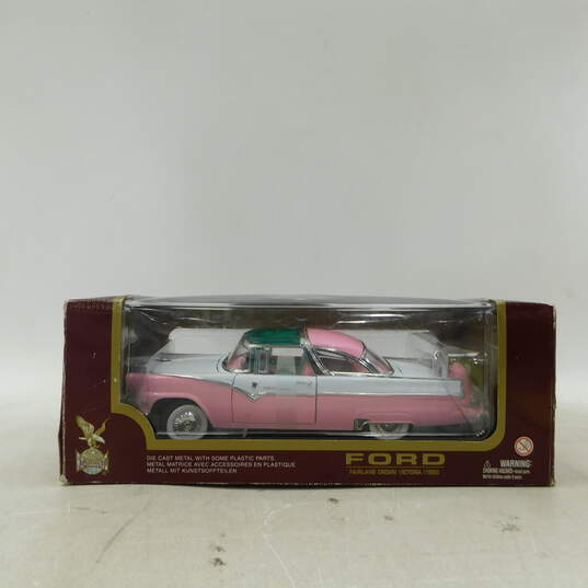 Road Legends 1955 Ford Fairlane Crown Victoria 1:18 Pink White IOB image number 1