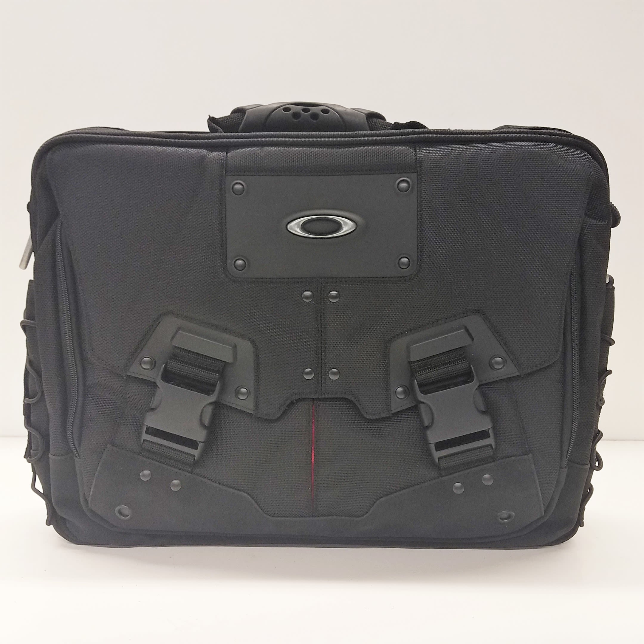 Buy the Oakley Computer Bag 2.0 Black | GoodwillFinds