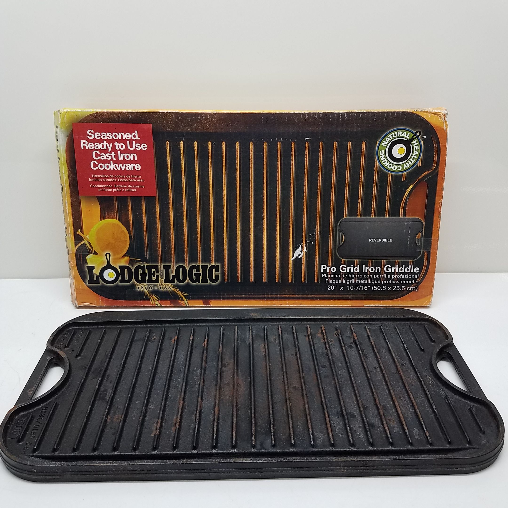 Lodge Cast Iron Seasoned Pro Grid Reversible Grill/Griddle 