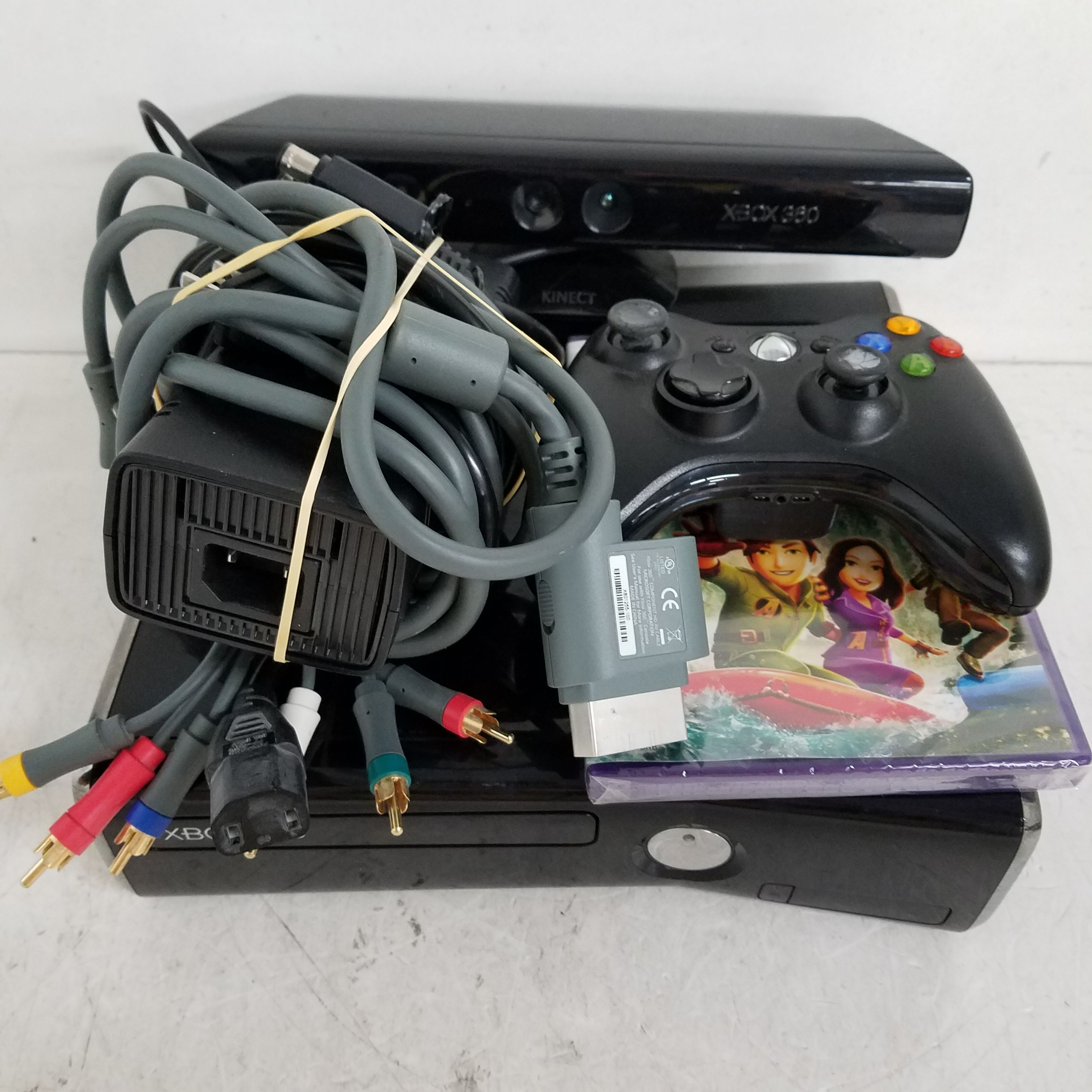 Xbox 360 Slim 4gb Kinect Console Bundle – Society of St Vincent de