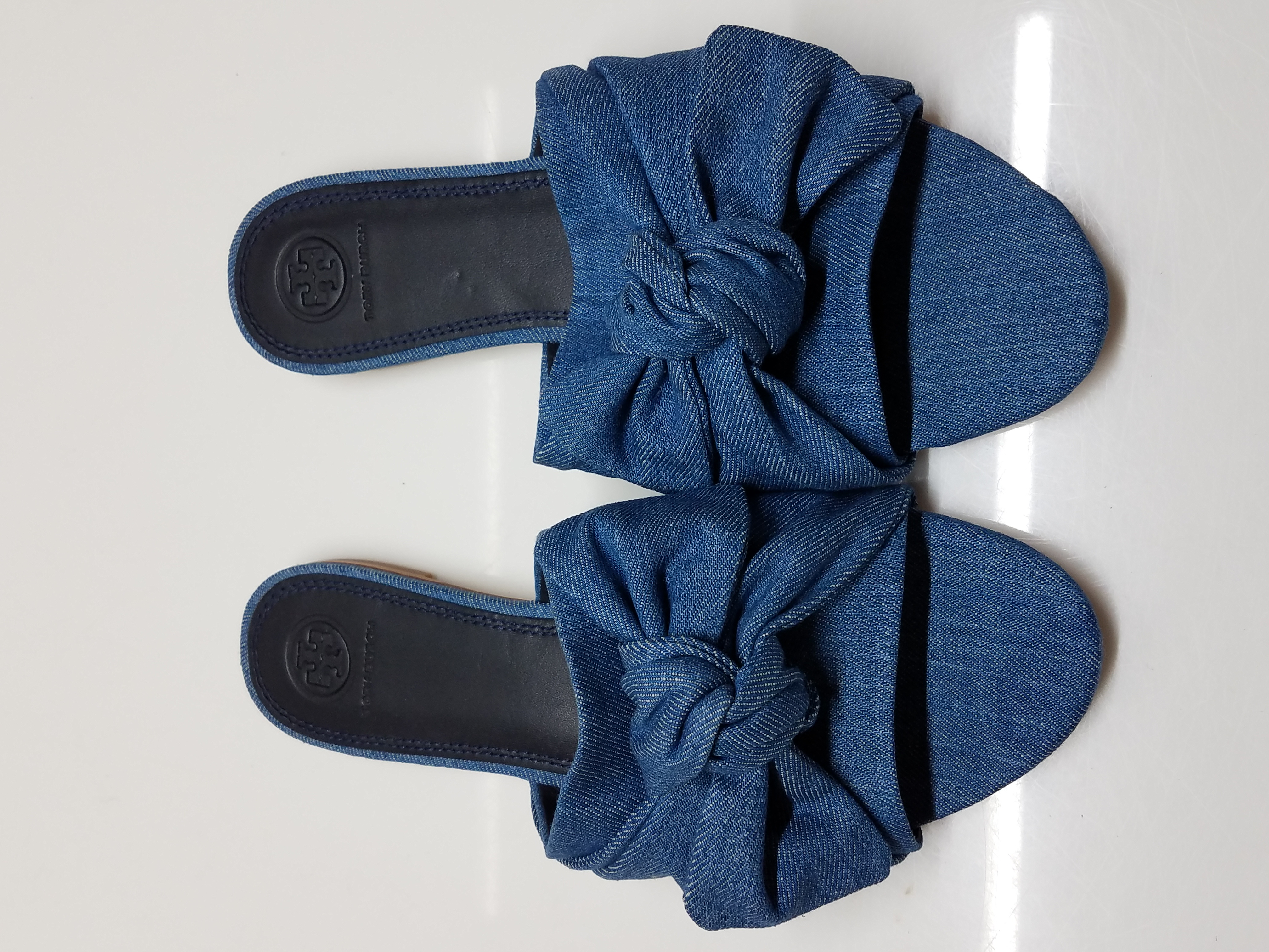 Buy the Tory Burch Blue Bow Annabelle Suede Sandals Slides Size  |  GoodwillFinds