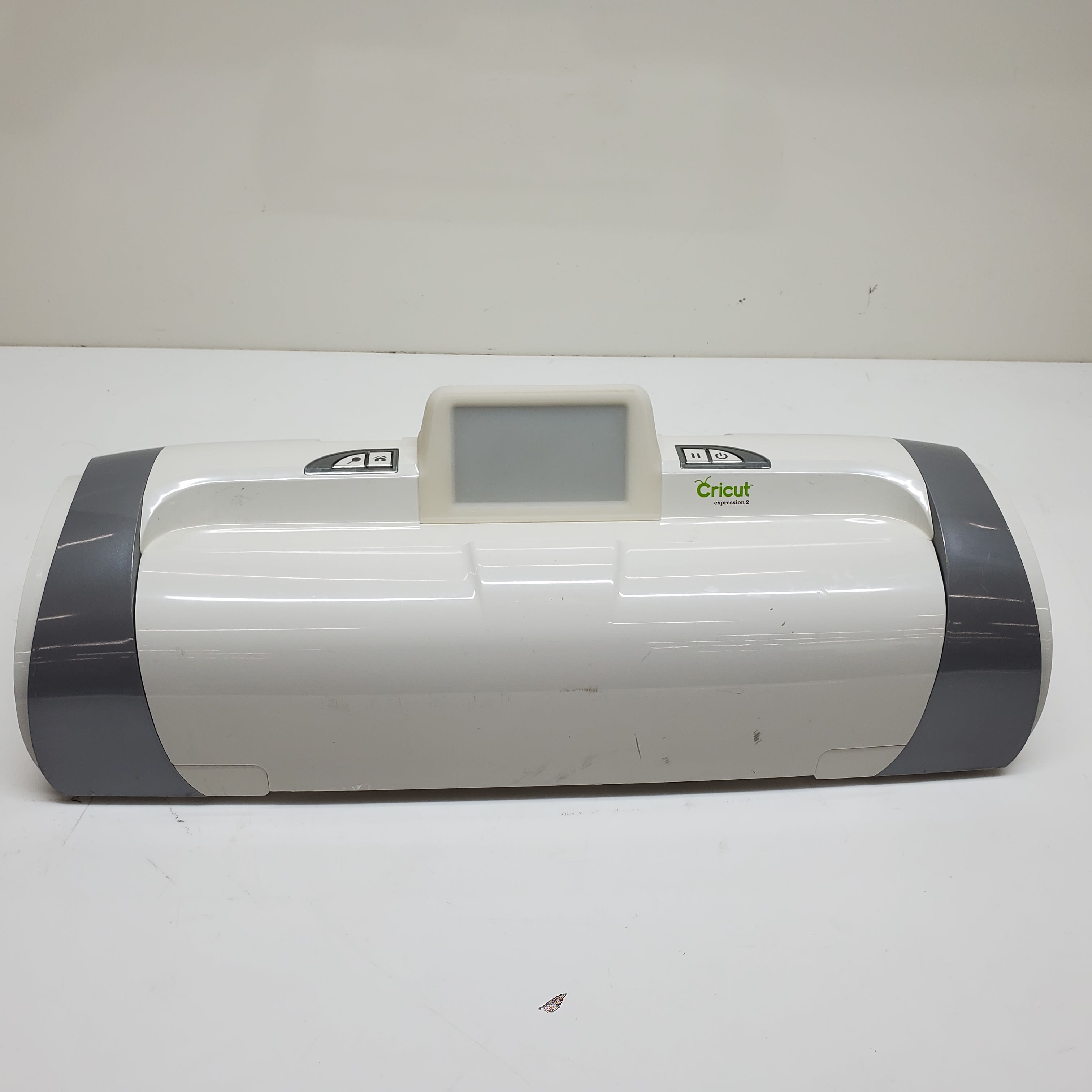 Buy Cricut CREX002 Expression 2 Cutting Machine UNTESTED for USD 45.00 |  GoodwillFinds