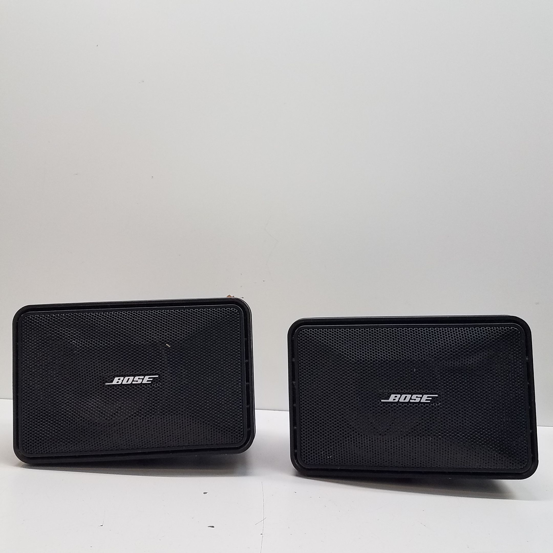 Buy the Set of 2 Bose Model 101 Series II Music Monitor Speakers