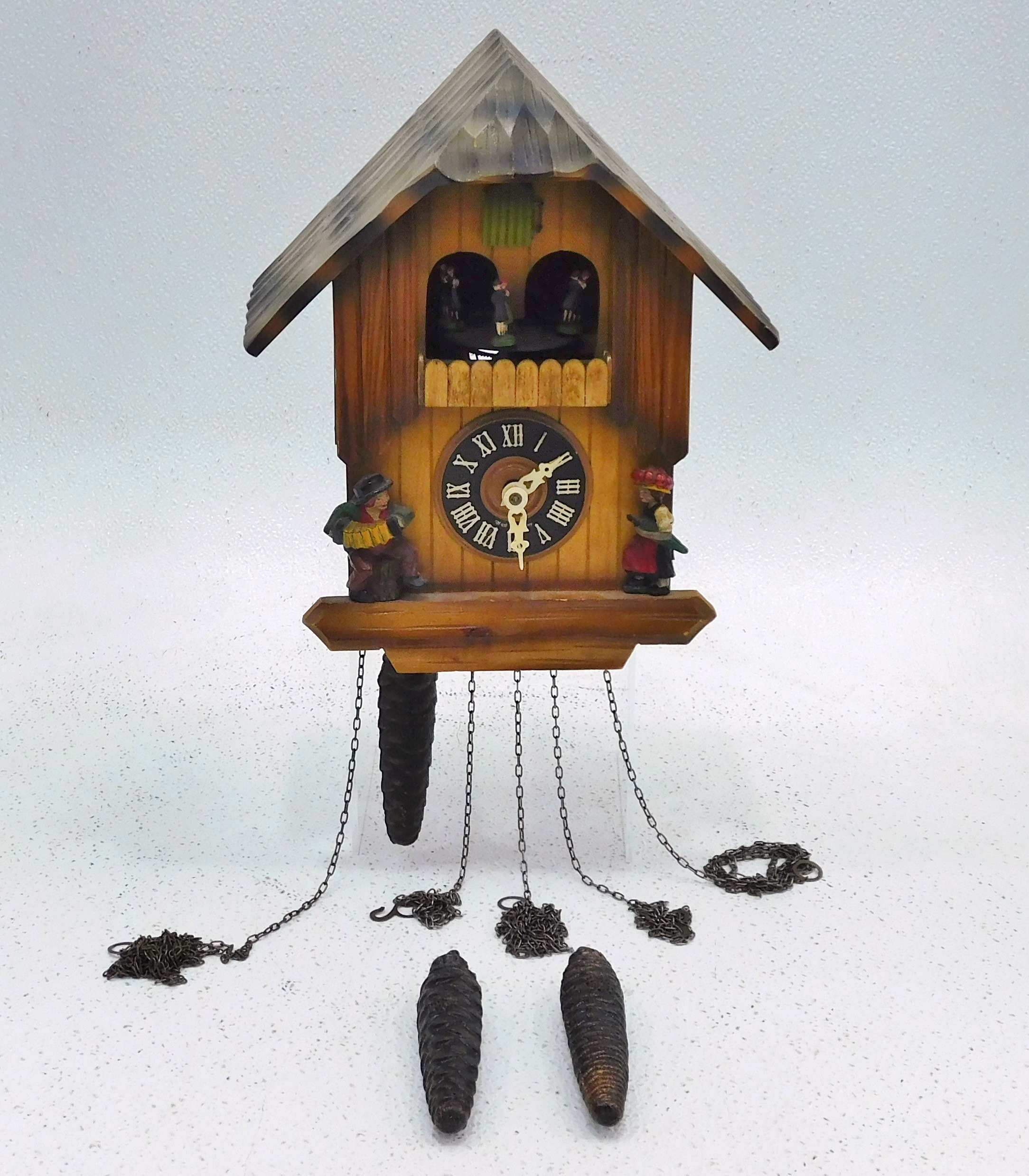 Okkernoot voordat Reinig de vloer Buy the Vintage German Black Forest Cuckoo Clock | GoodwillFinds