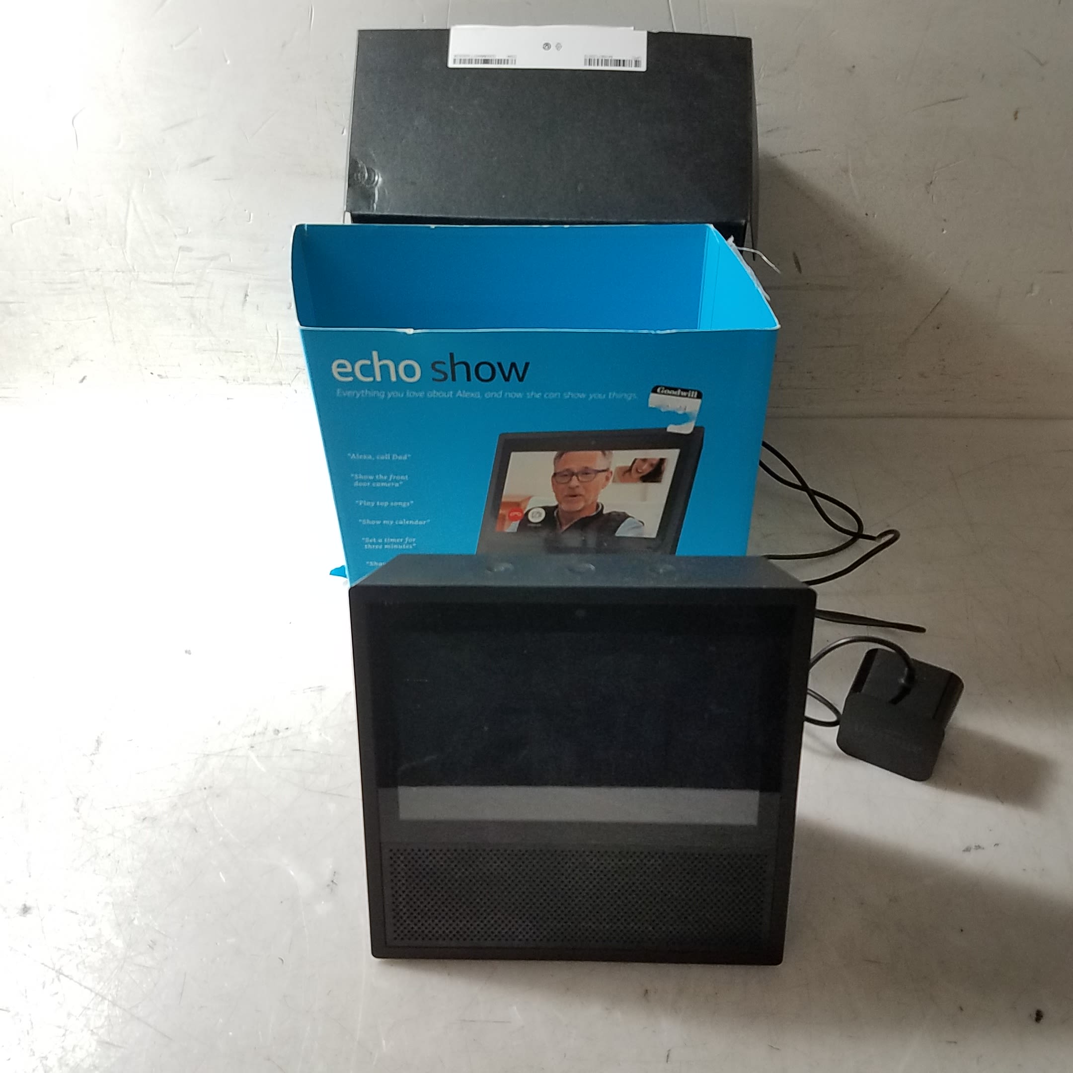 Trade-in Deal: Swap your old Echo Show for a brand-new Echo Show 10, and  more - MSPoweruser