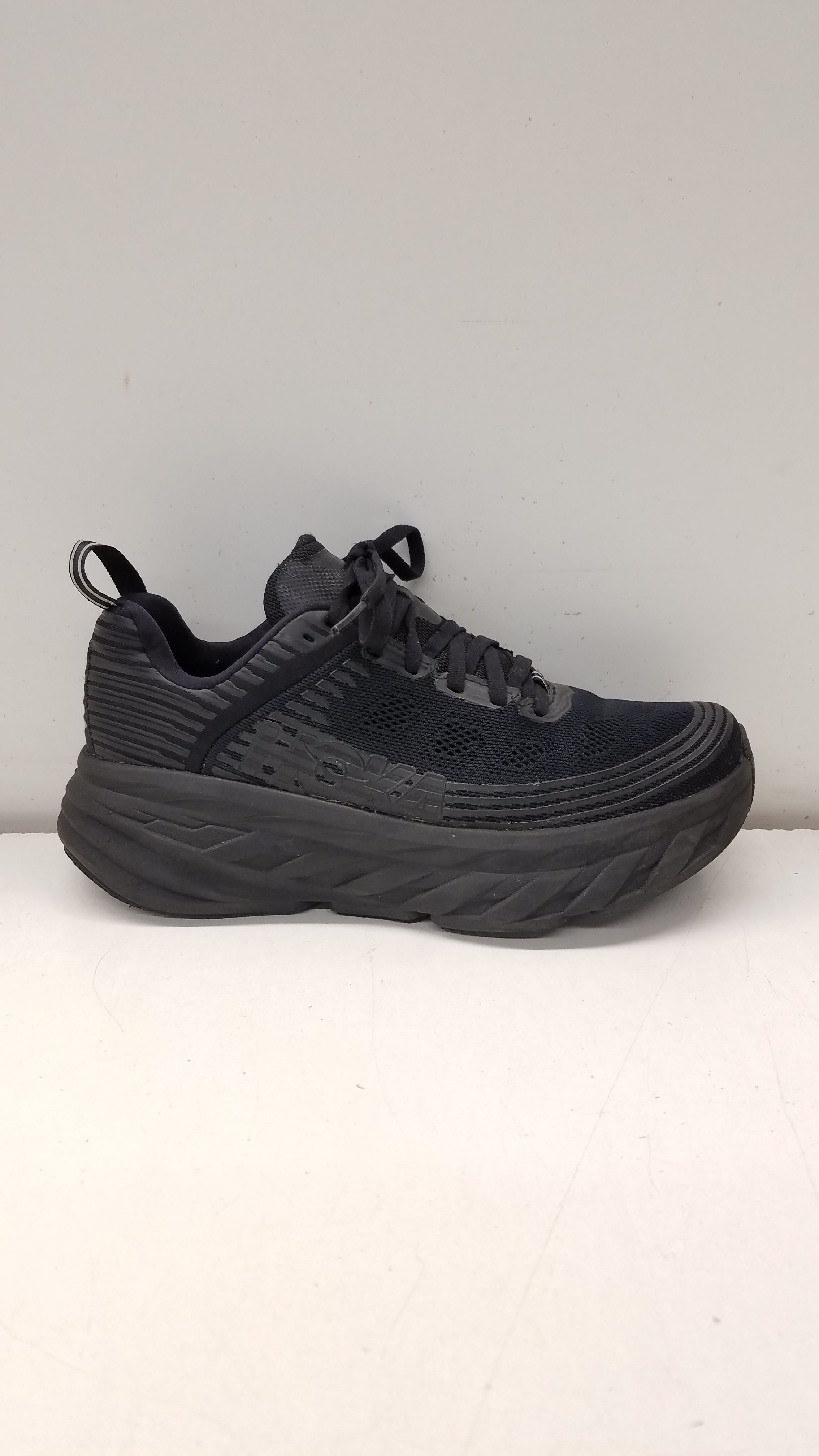 Buy the Hoka One One Bondi Black Athletic Sneakers US 7 | GoodwillFinds