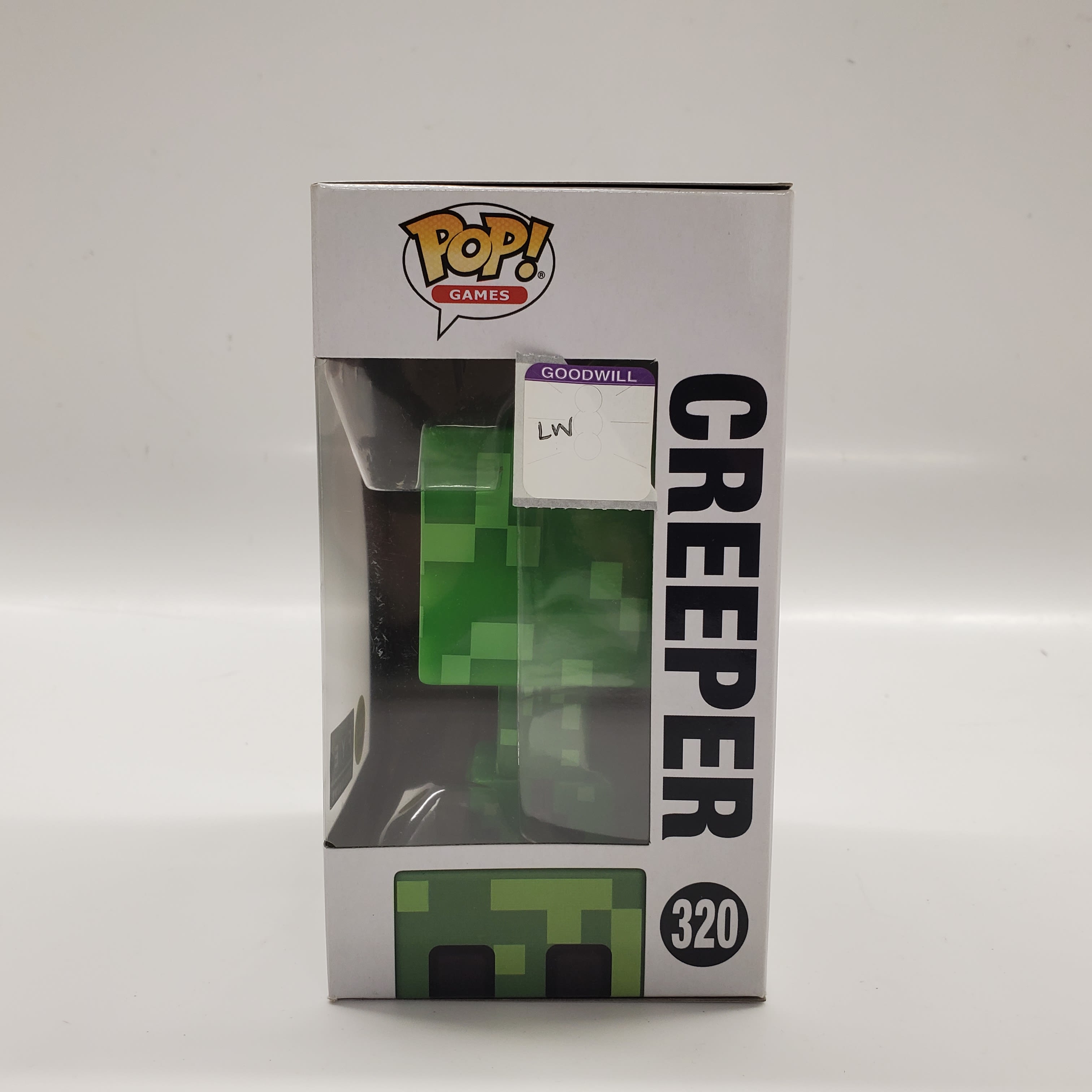 Buy the Funko Pop! Games NIB Minecraft #320 Creeper (Glow In The Dark)  Vinyl Figure - FYE Exclusive - Vaulted