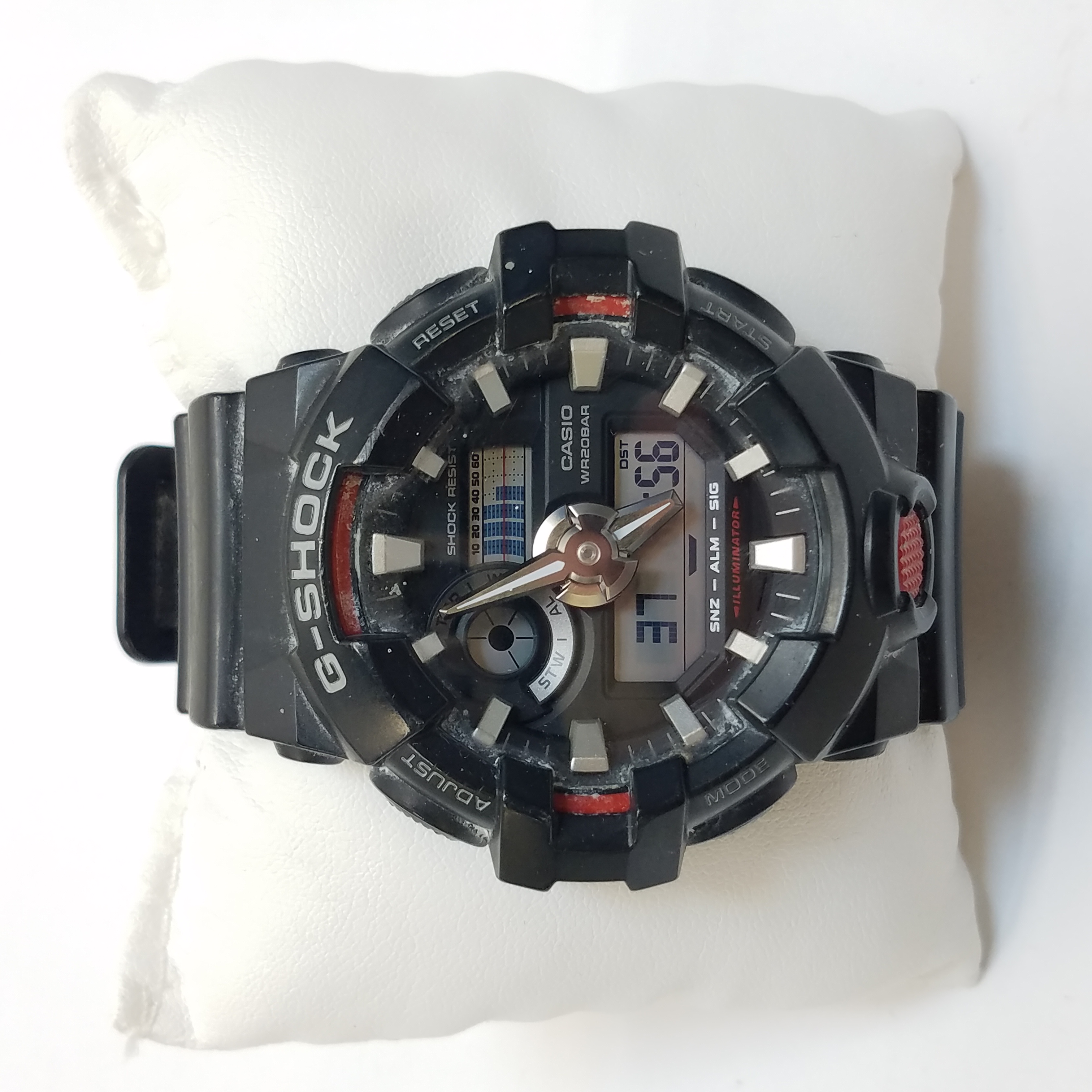 lever industri Væk Buy the Casio G-Shock GA-700 Ana-Digi Shock Resistant Watch | GoodwillFinds