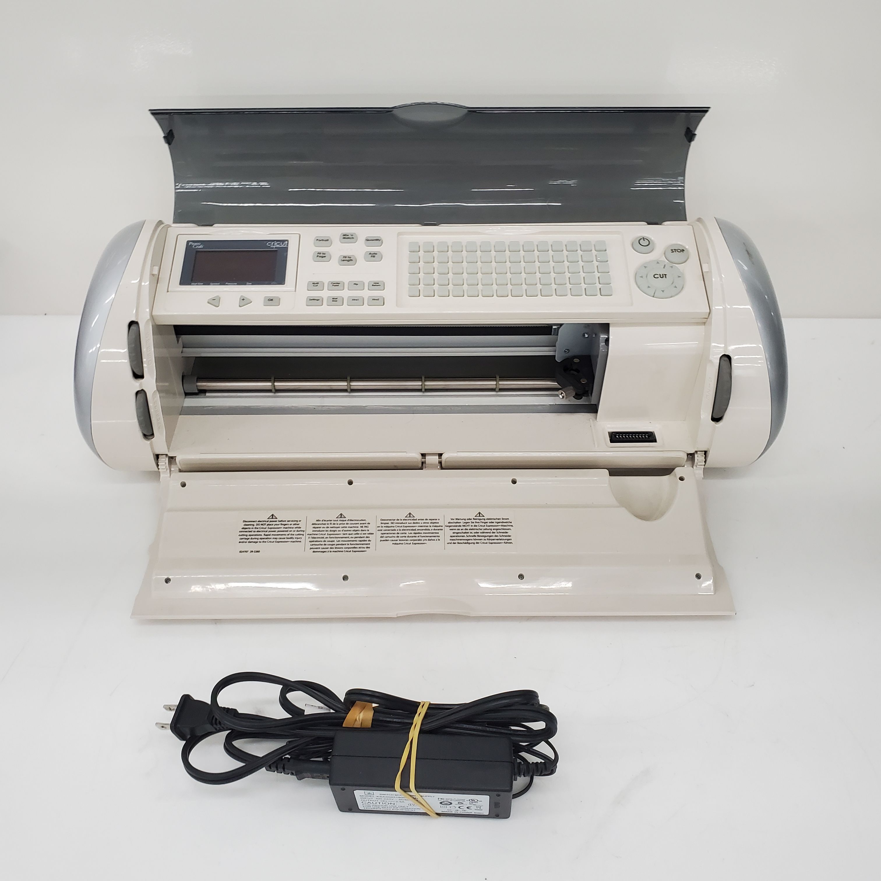Buy Provo Craft Cricut Expression Die Cutting Machine w/ AC Adapter -  Untested for USD 19.99 | GoodwillFinds