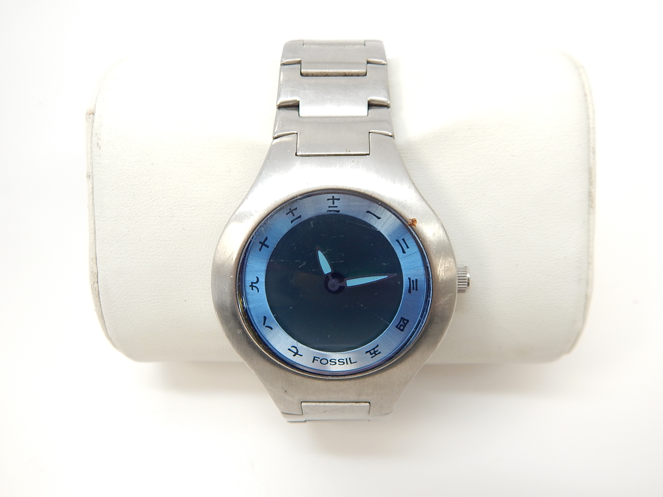 Buy the Men's Fossil Big Tic JR7999 Chinese Kanji Blue Dial Watch 