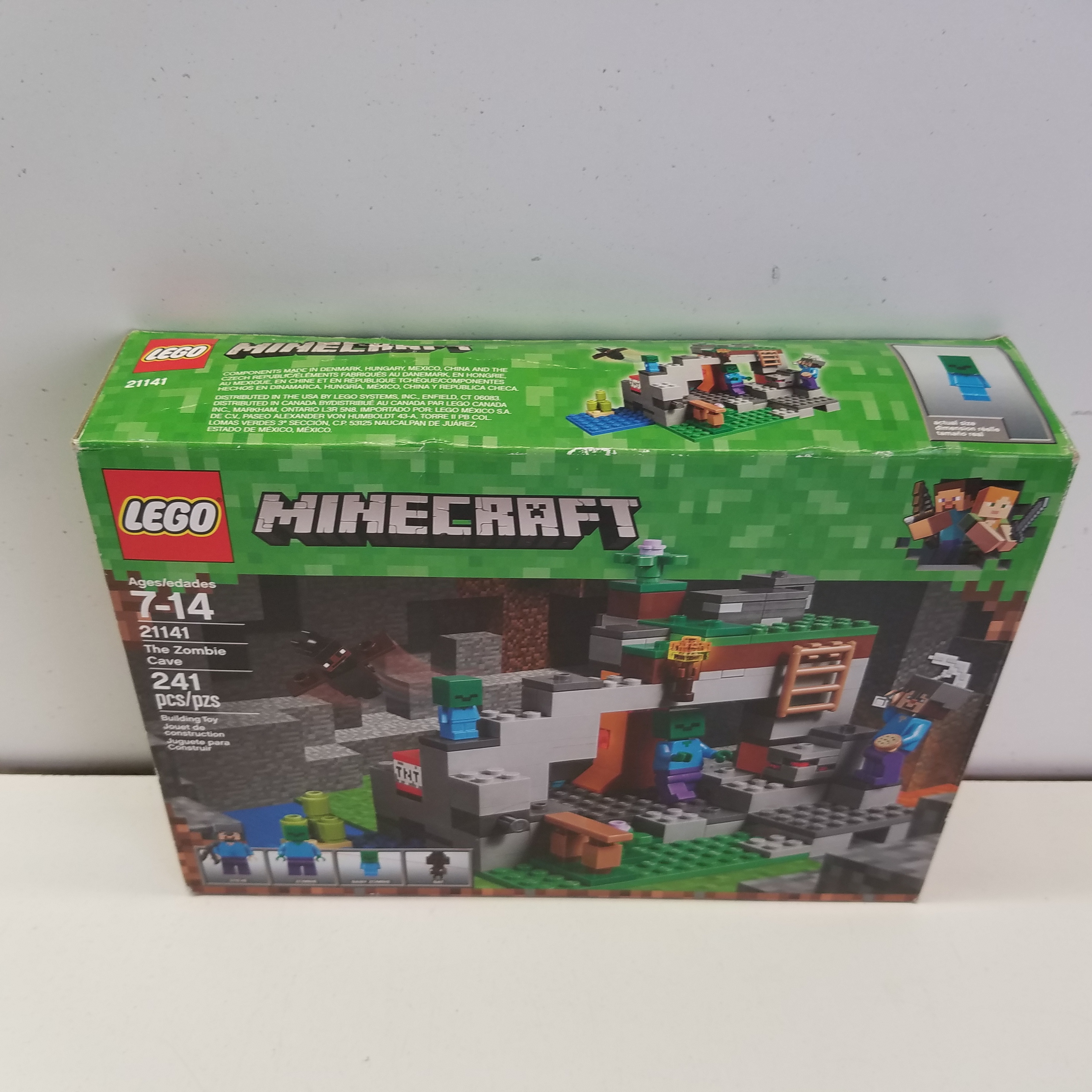 rester grammatik Stranden Buy the LEGO Minecraft the Zombie Cave 21141 Building Kit | GoodwillFinds