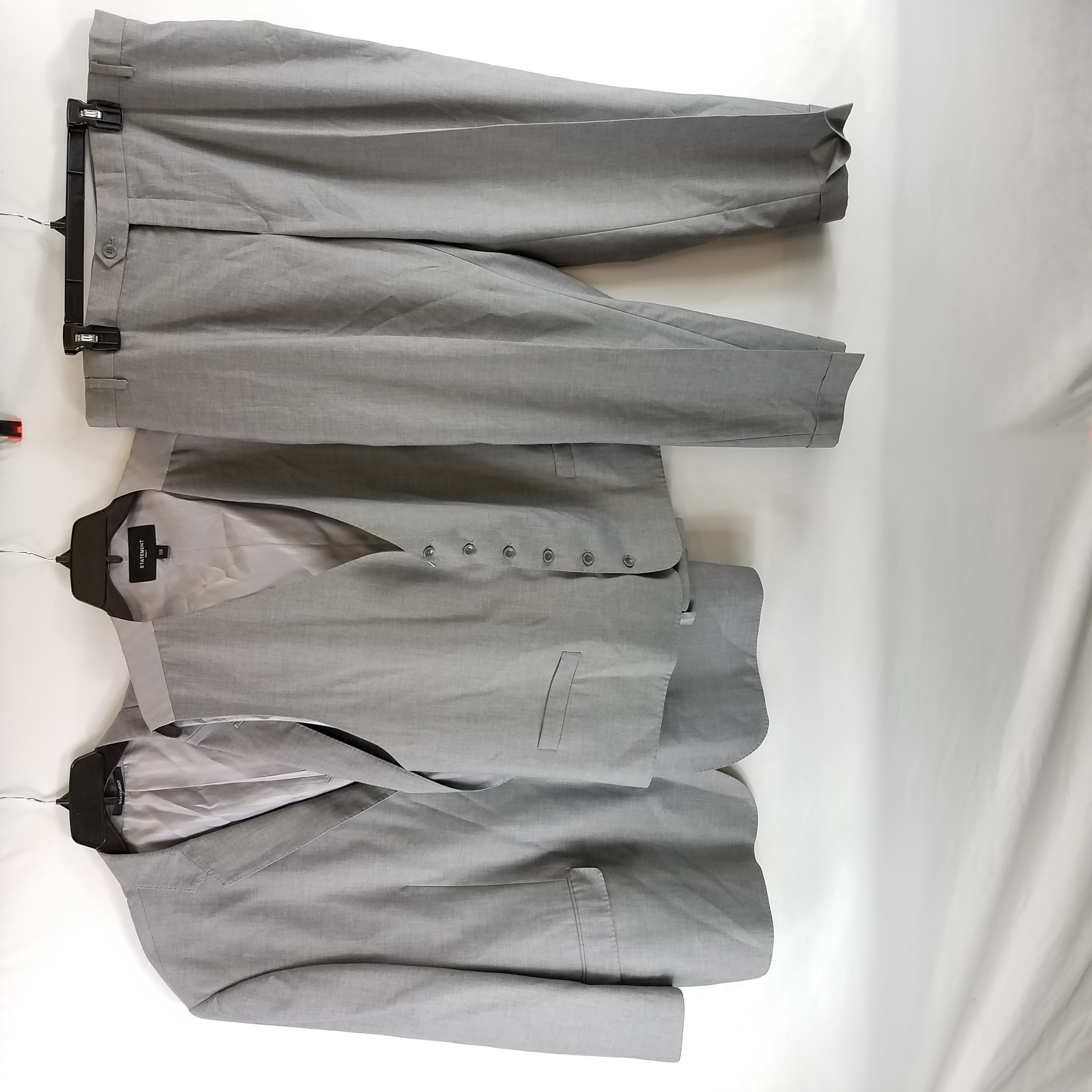 Buy the Statement Italy Men Grey 3 Piece Suit 56R | GoodwillFinds